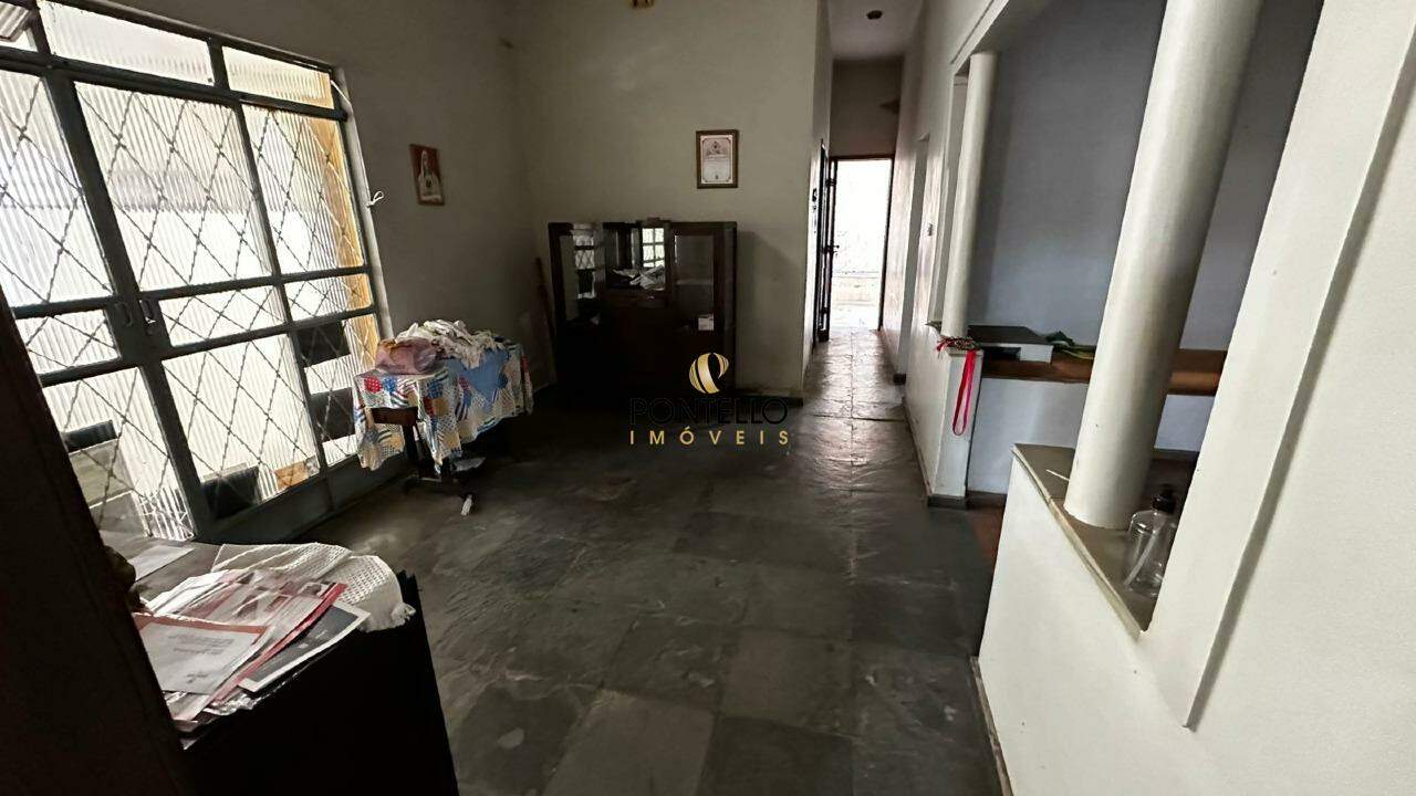 Casa para alugar com 3 quartos, 177m² - Foto 4