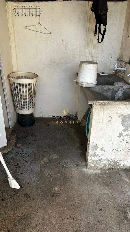 Casa para alugar com 3 quartos, 177m² - Foto 11