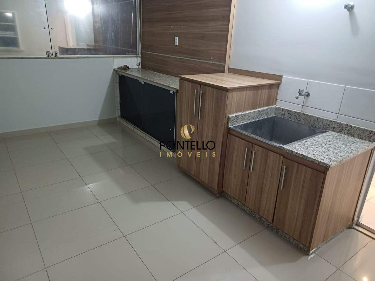 Apartamento à venda com 2 quartos, 106m² - Foto 7