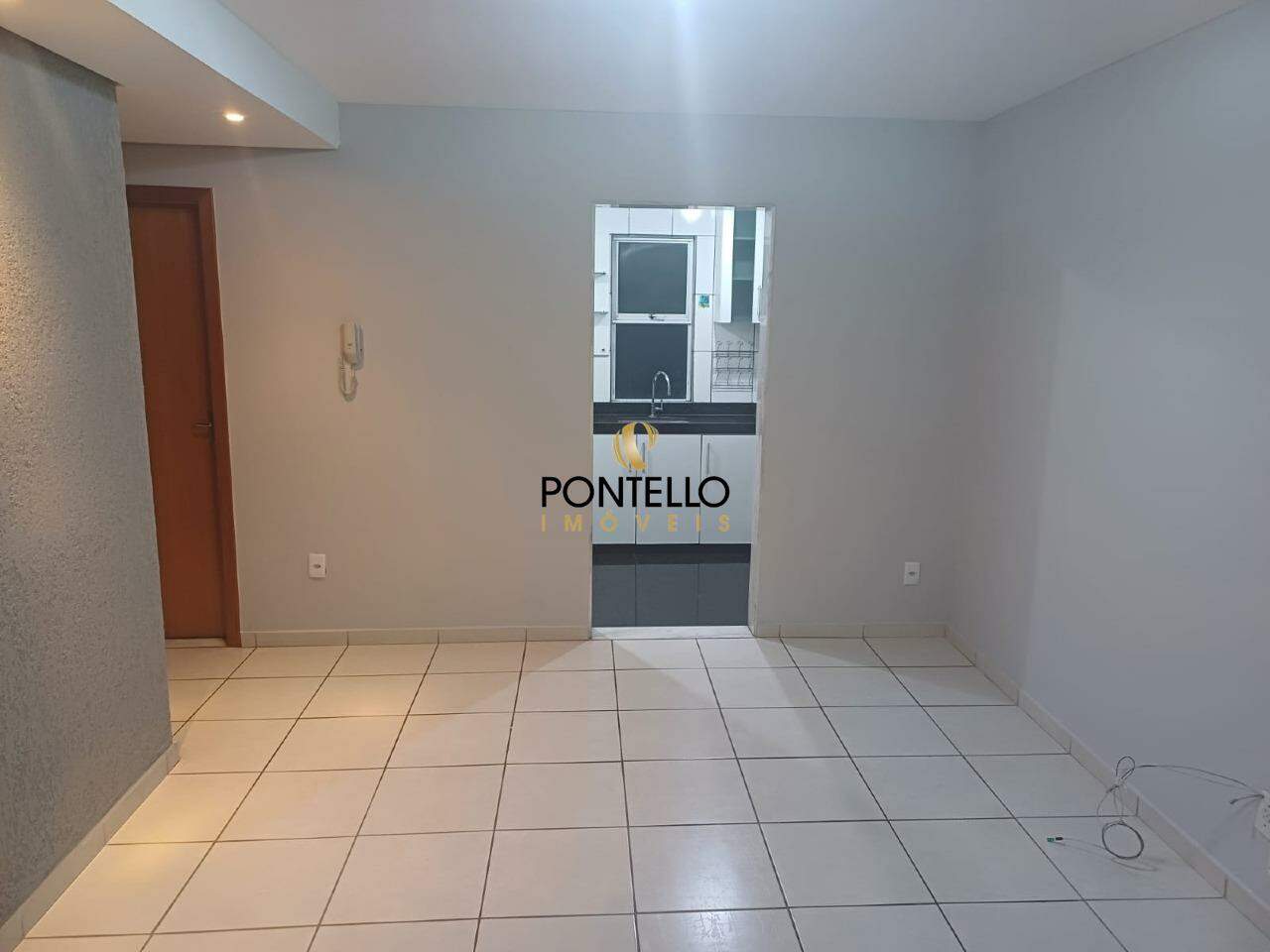 Apartamento à venda com 2 quartos, 106m² - Foto 4