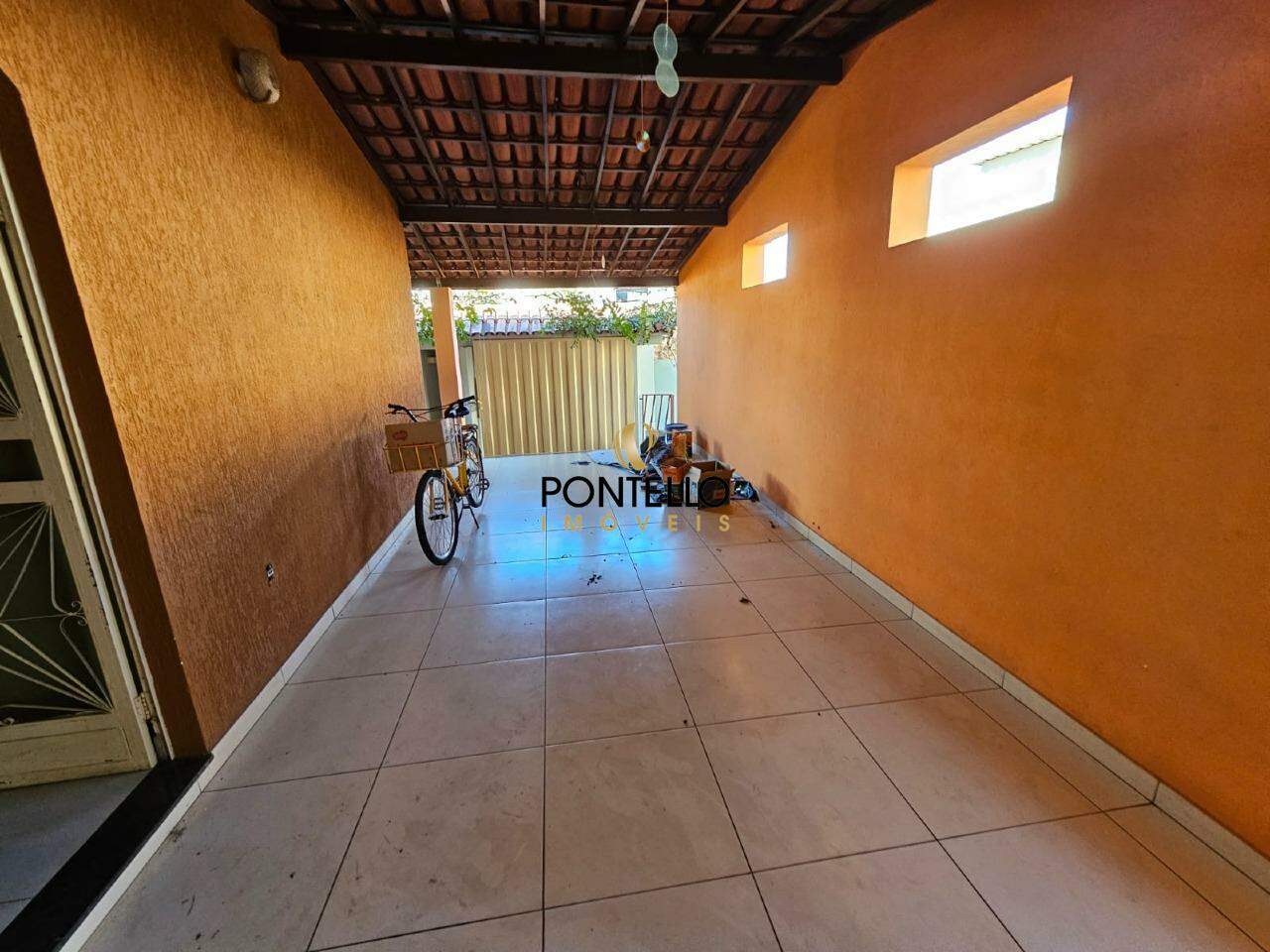 Casa para alugar com 4 quartos, 218m² - Foto 5