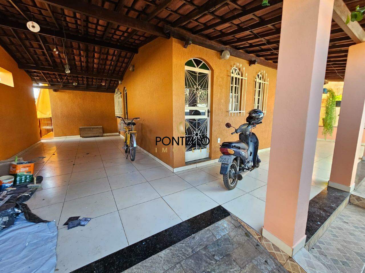 Casa para alugar com 4 quartos, 218m² - Foto 3