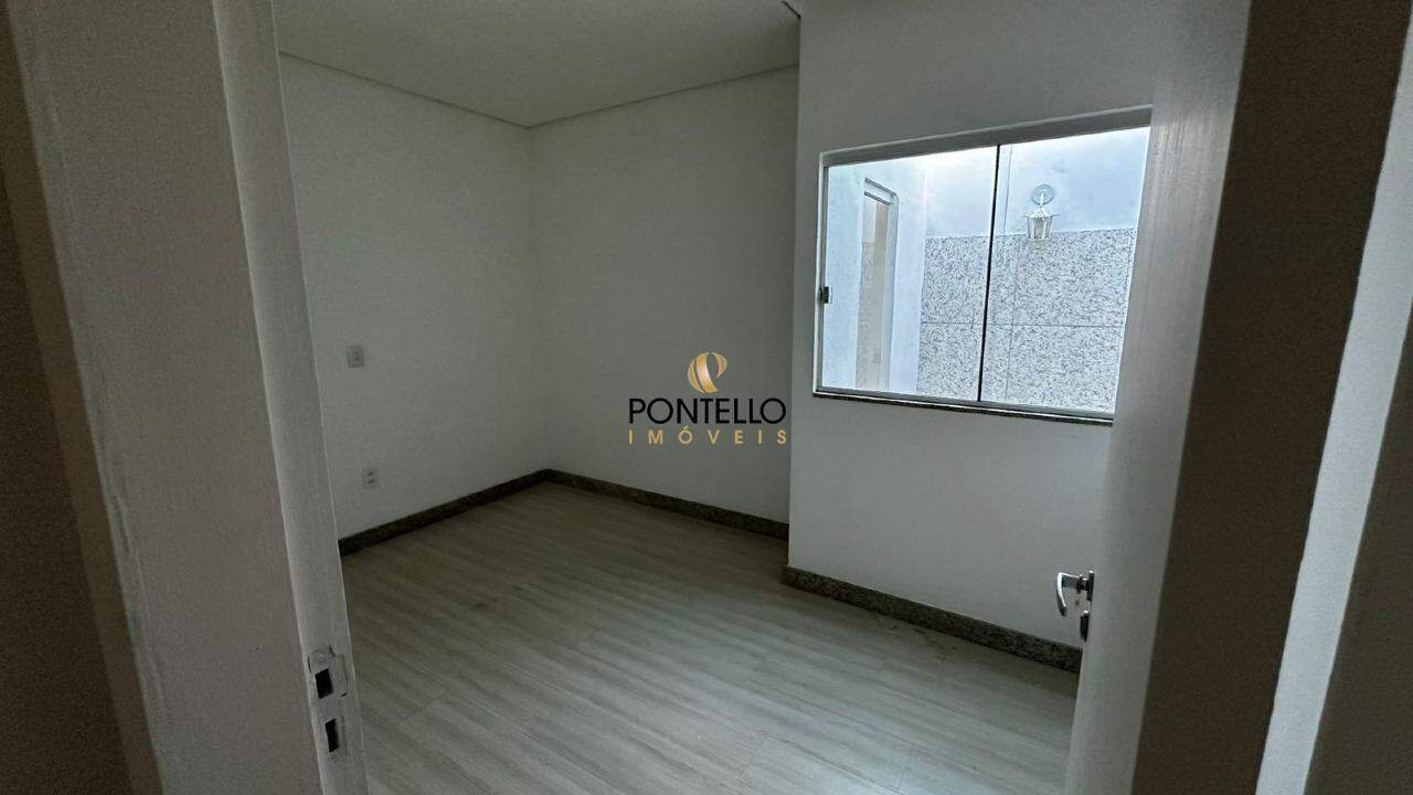 Apartamento para alugar com 4 quartos, 140m² - Foto 7