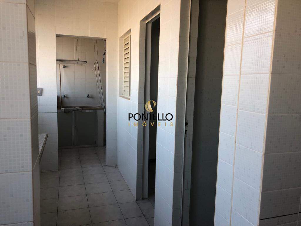 Apartamento à venda com 3 quartos, 160m² - Foto 12