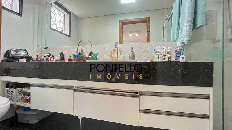 Casa, 3 quartos, 215 m² - Foto 10