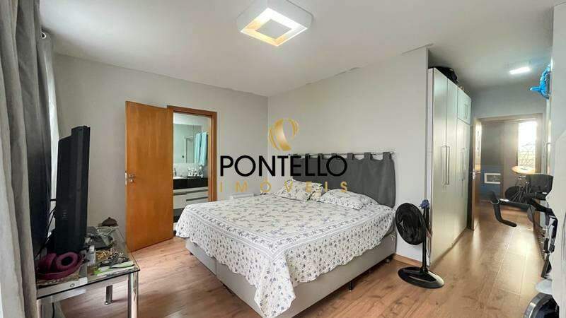 Casa, 3 quartos, 215 m² - Foto 6