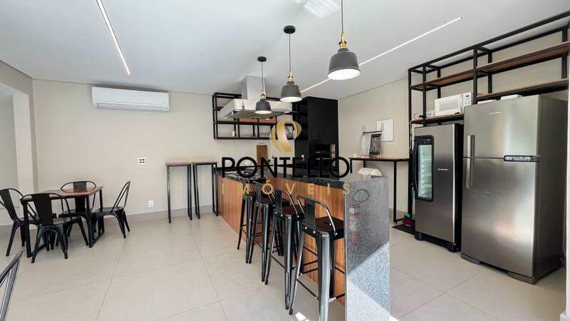 Casa à venda com 3 quartos, 110m² - Foto 14