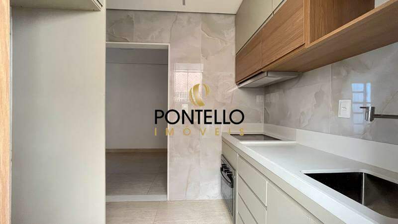 Apartamento à venda com 3 quartos, 67m² - Foto 3