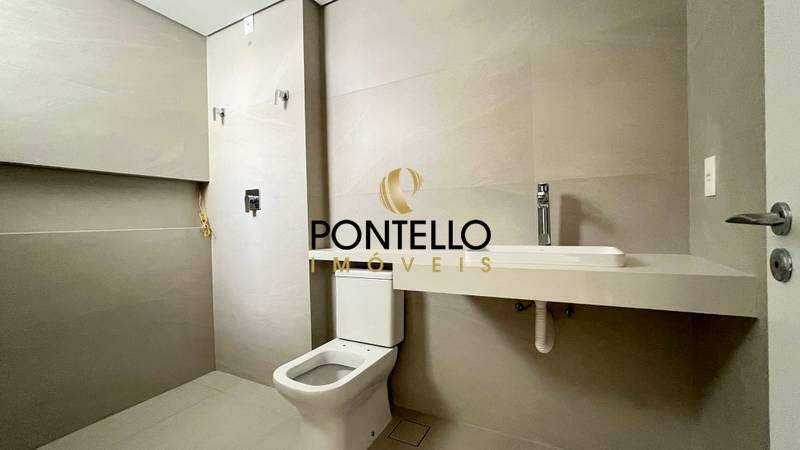 Apartamento, 3 quartos, 120 m² - Foto 1