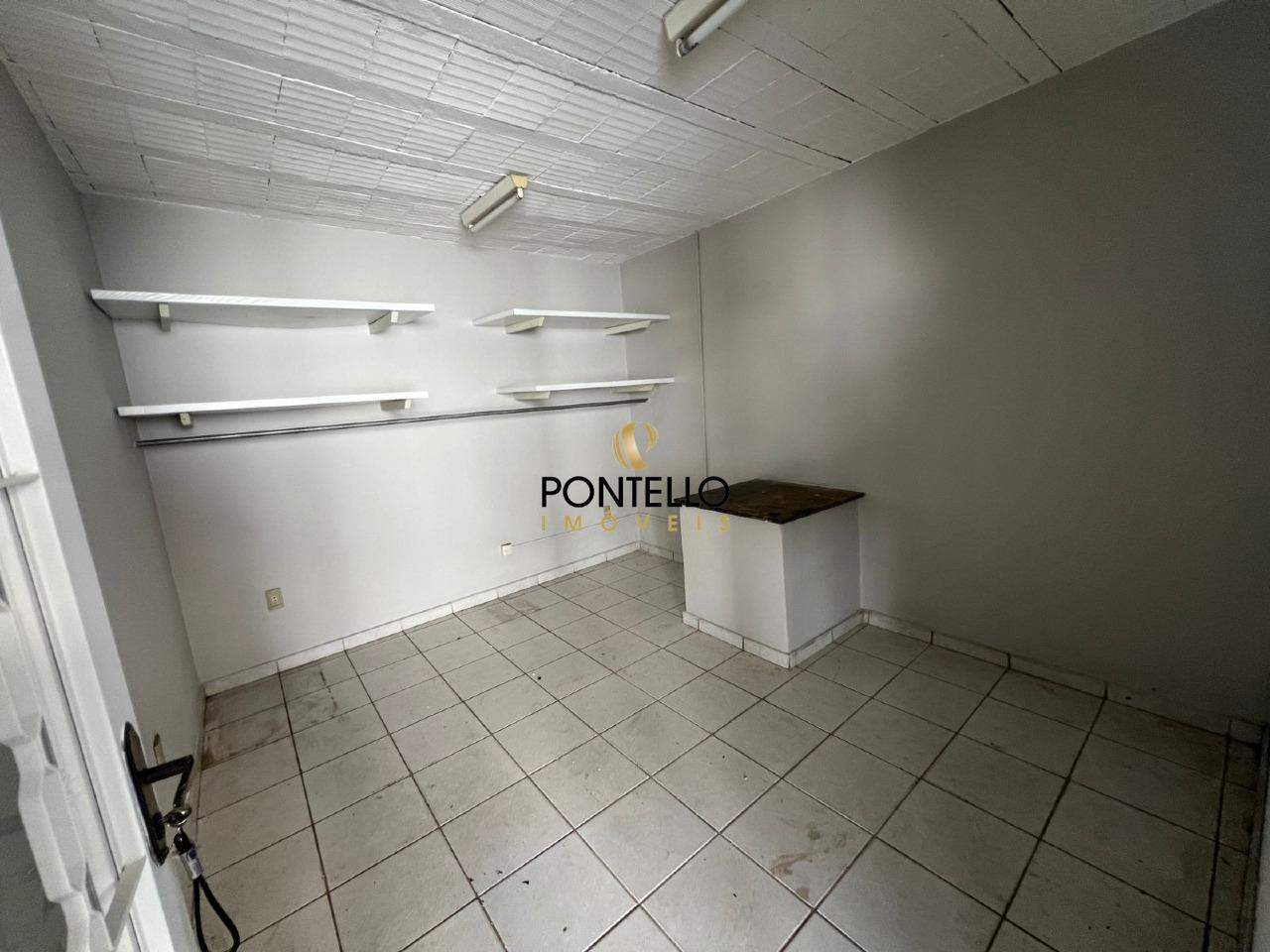 Casa para alugar com 5 quartos, 252m² - Foto 22