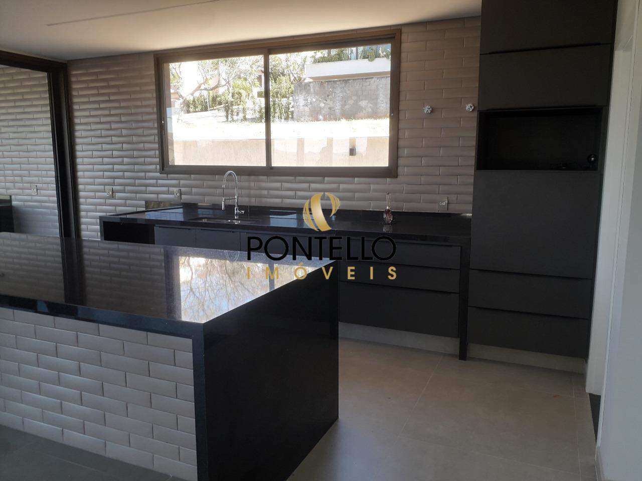 Casa à venda com 4 quartos, 394m² - Foto 7