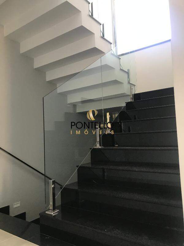Casa à venda com 4 quartos, 394m² - Foto 25