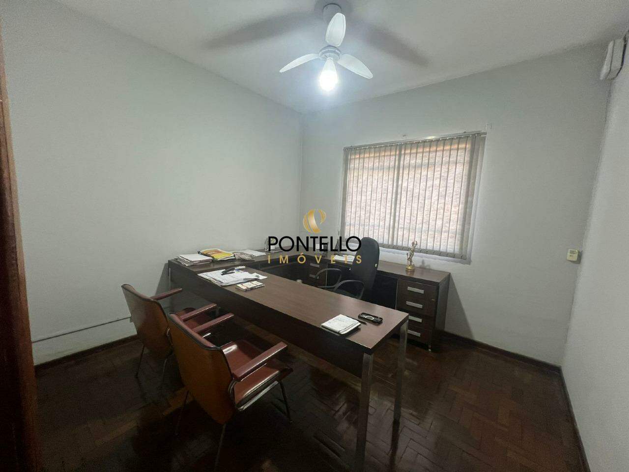 Casa à venda com 3 quartos, 172m² - Foto 6