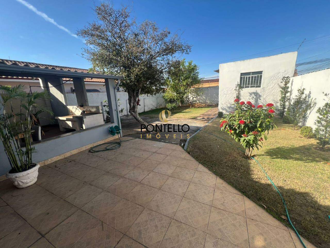 Casa à venda com 3 quartos, 172m² - Foto 14