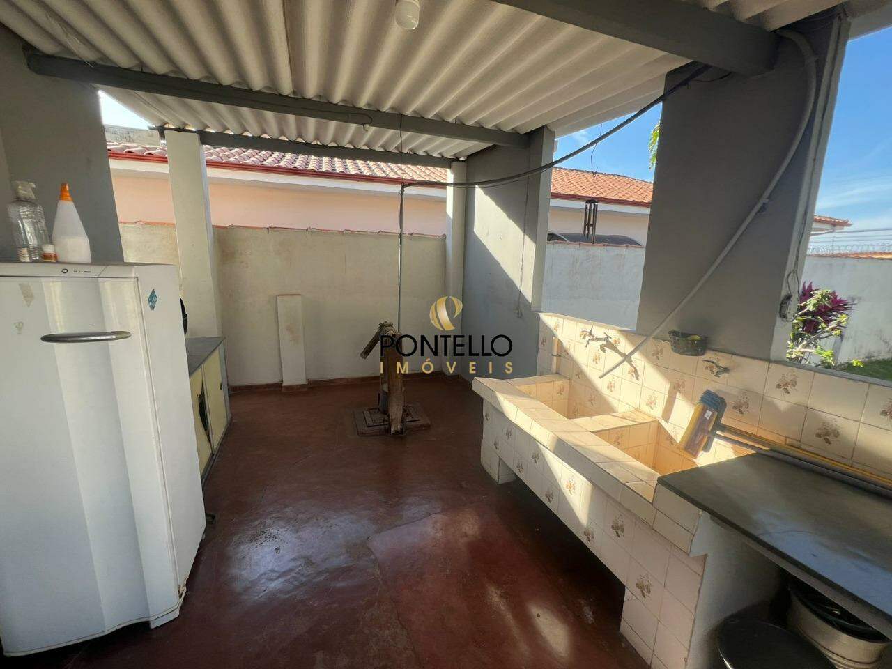 Casa à venda com 3 quartos, 172m² - Foto 13