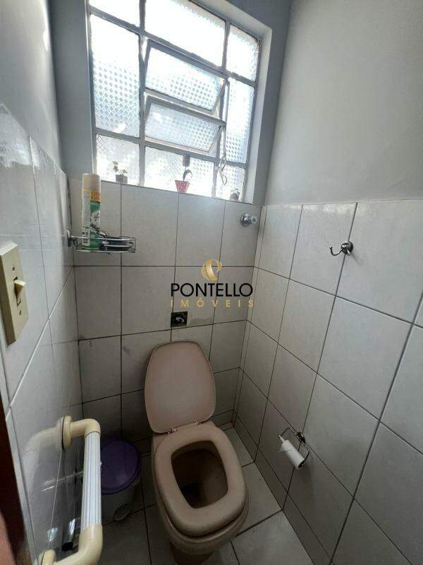 Casa à venda com 3 quartos, 172m² - Foto 9