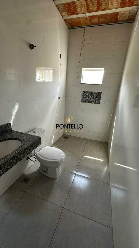 Casa à venda com 3 quartos, 136m² - Foto 7
