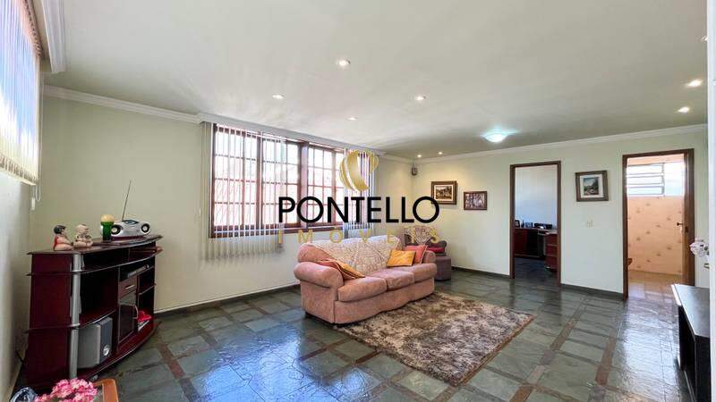 Casa, 5 quartos, 342 m² - Foto 1