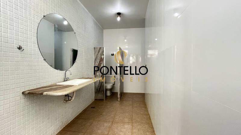 Casa, 4 quartos, 330 m² - Foto 22