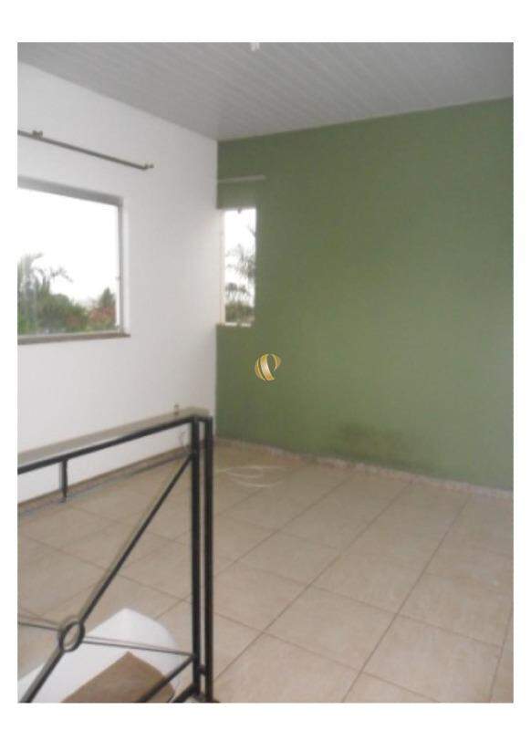 Casa para alugar com 4 quartos, 190m² - Foto 6