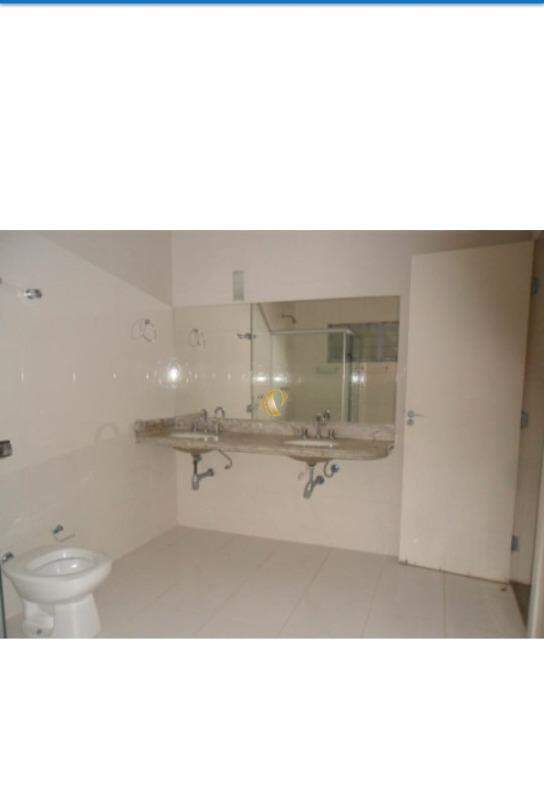 Casa para alugar com 4 quartos, 190m² - Foto 11