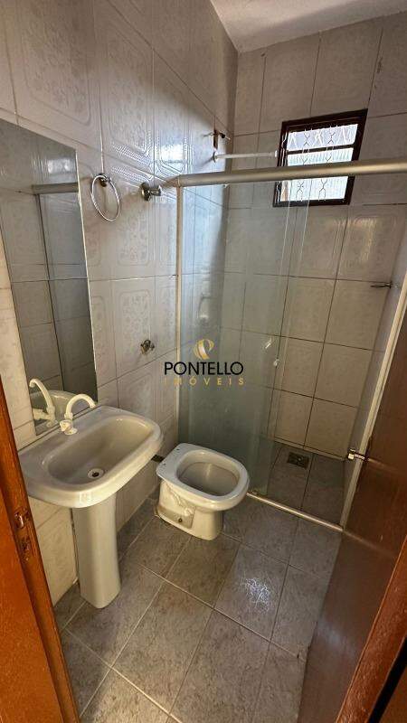 Casa à venda com 2 quartos, 100m² - Foto 9