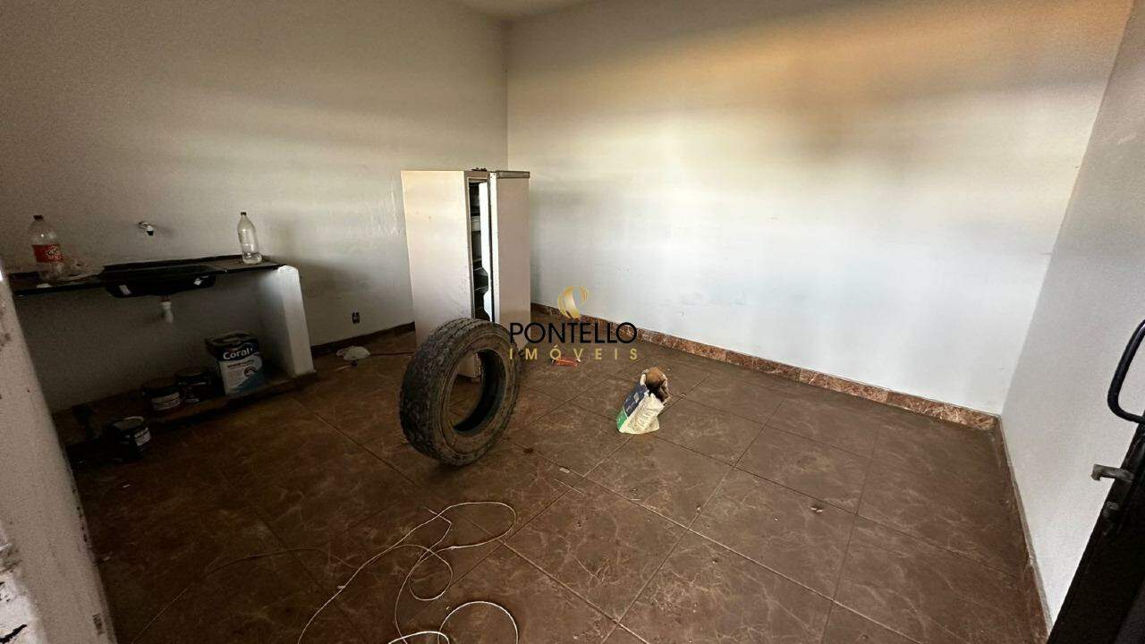 Depósito-Galpão-Armazém para alugar, 335m² - Foto 7