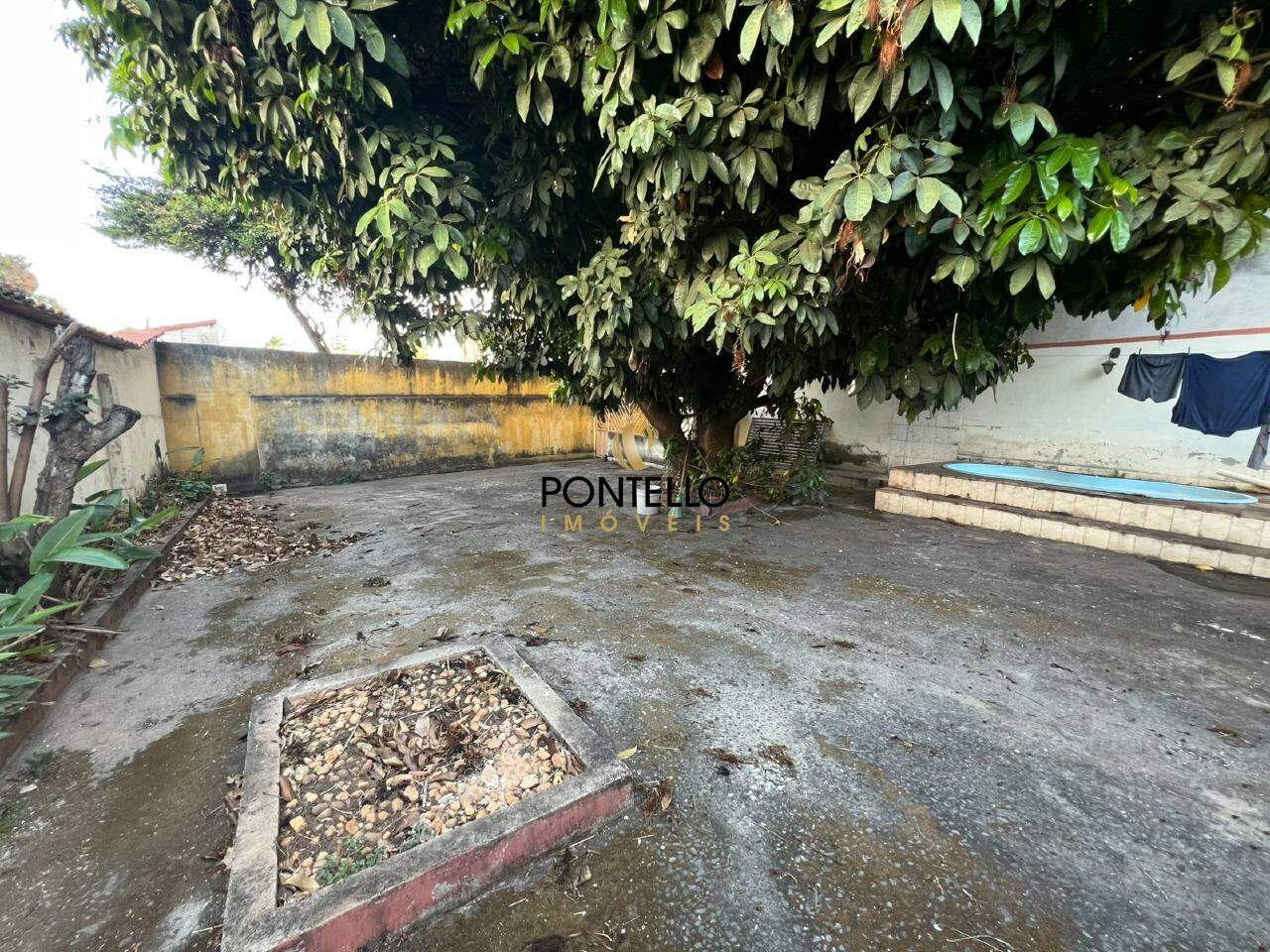 Casa à venda com 2 quartos, 180m² - Foto 15