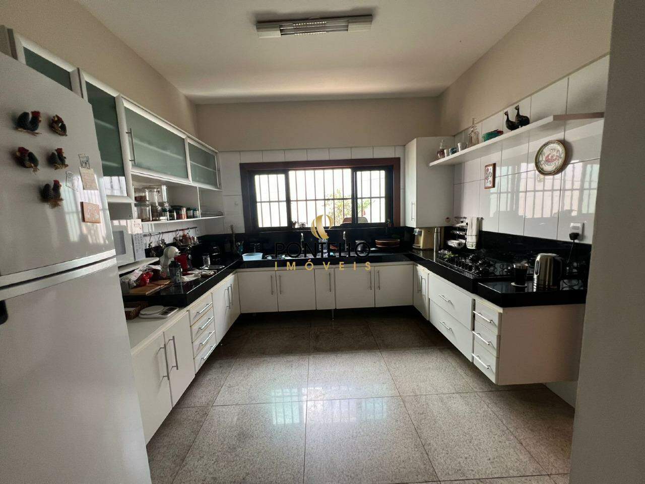 Casa, 8 quartos, 378 m² - Foto 7