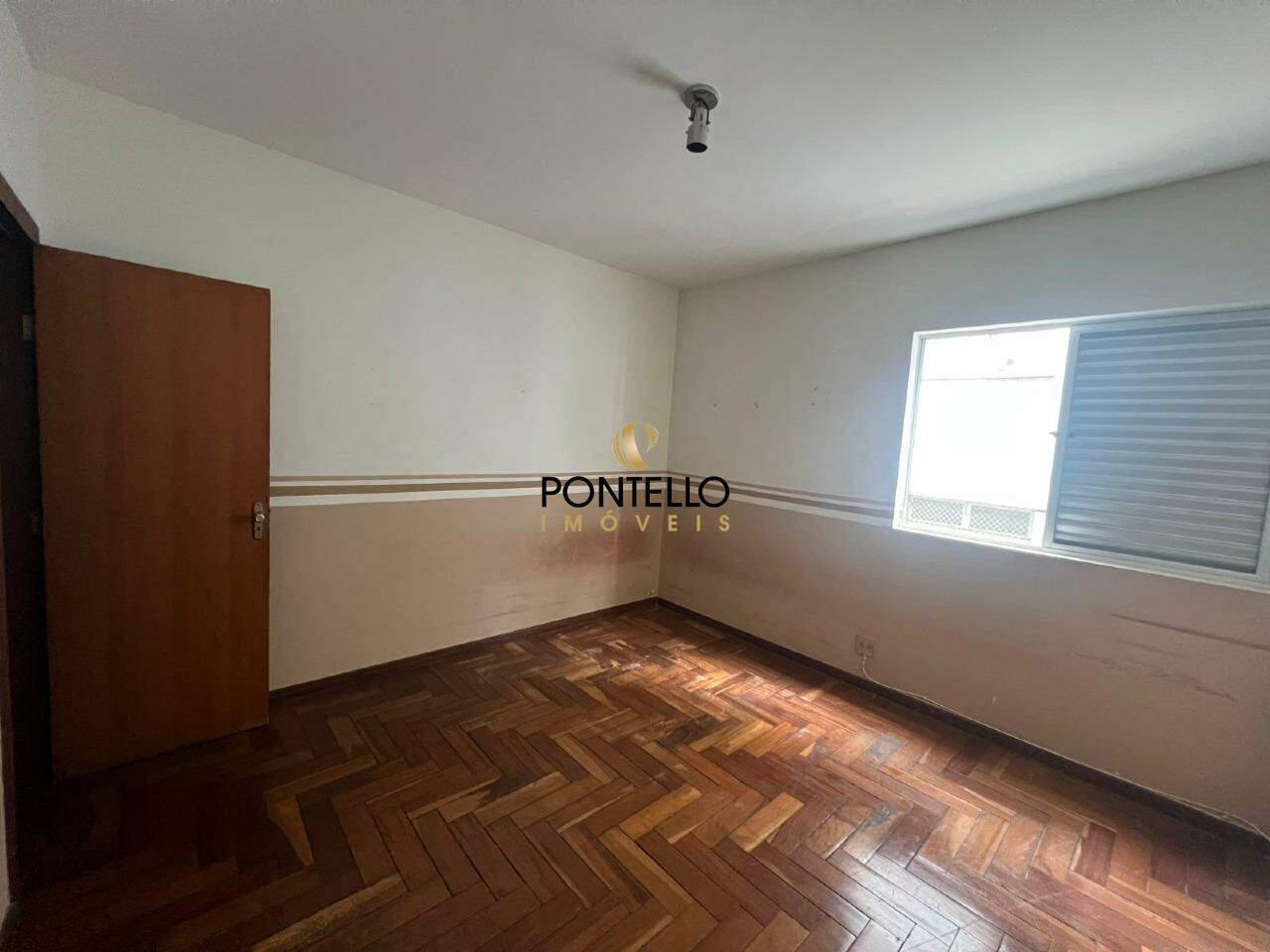 Apartamento à venda com 3 quartos, 130m² - Foto 11