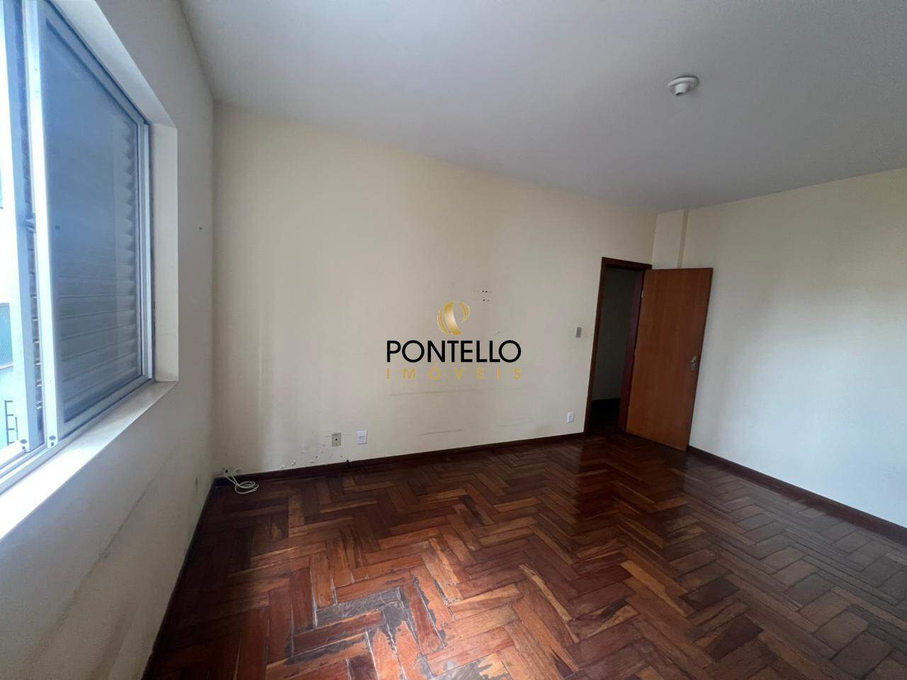 Apartamento à venda com 3 quartos, 130m² - Foto 7