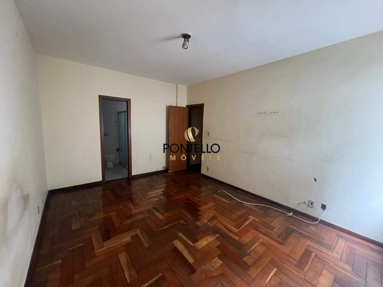 Apartamento à venda com 3 quartos, 130m² - Foto 6