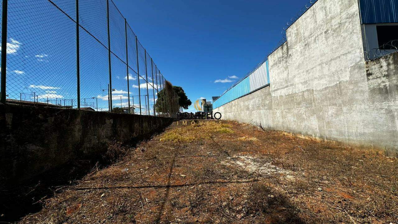 Terreno, 713 m² - Foto 1