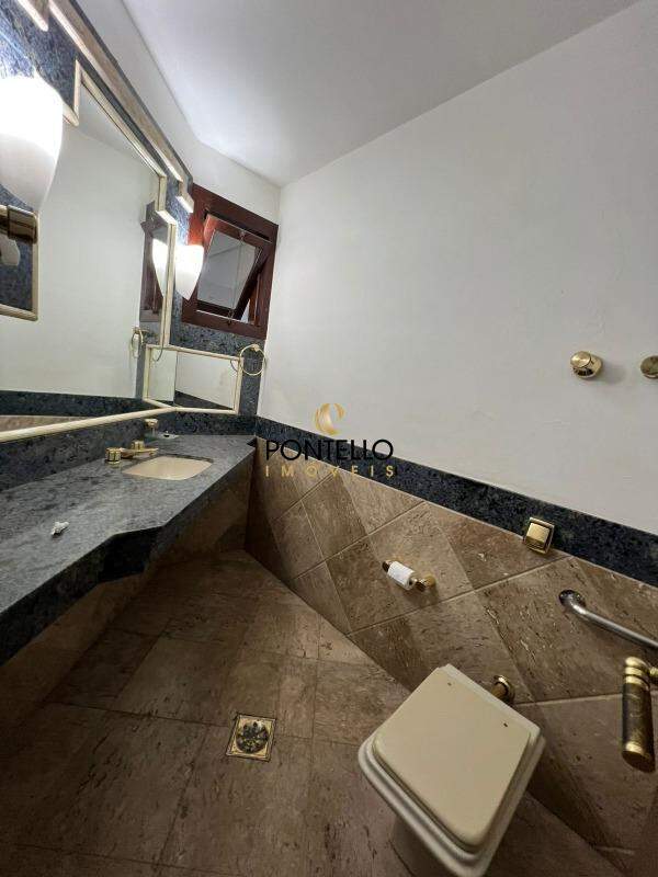 Casa, 7 quartos, 578 m² - Foto 23