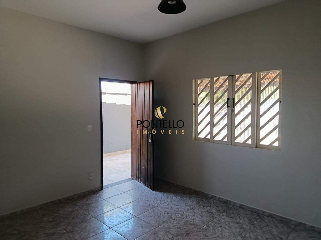 Casa para alugar com 3 quartos, 100m² - Foto 6