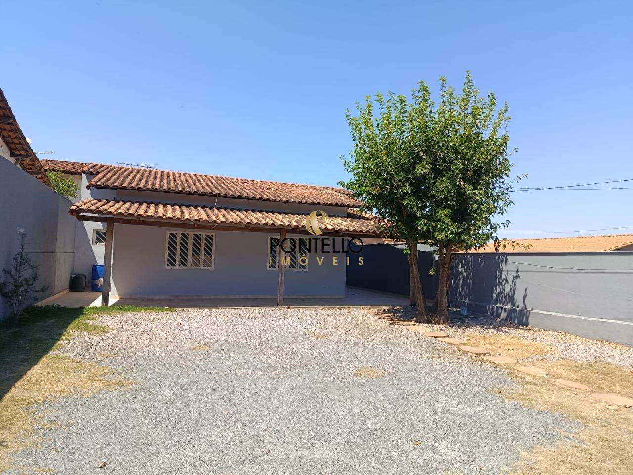 Casa para alugar com 3 quartos, 100m² - Foto 3