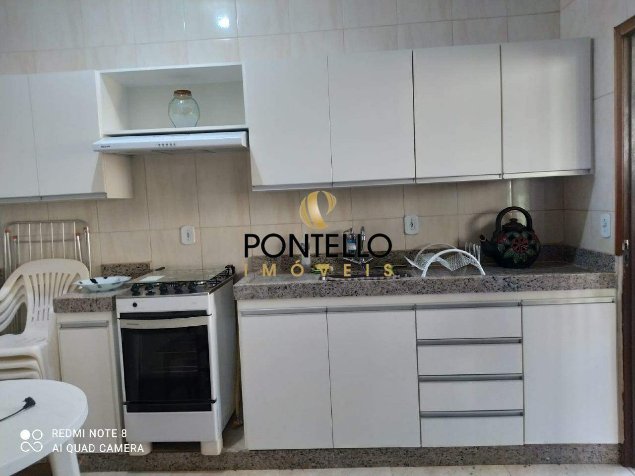 Casa à venda com 3 quartos, 350m² - Foto 14