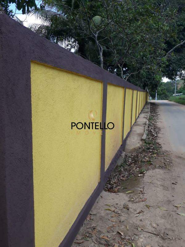 Casa à venda com 3 quartos, 350m² - Foto 2