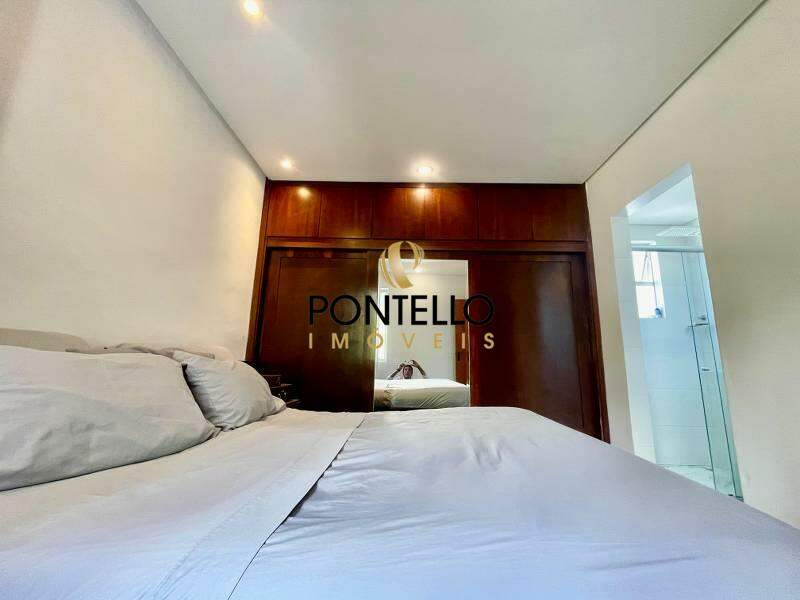 Apartamento à venda com 3 quartos, 128m² - Foto 1