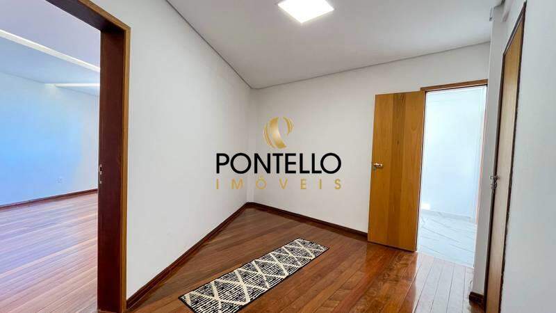 Casa, 3 quartos, 228 m² - Foto 19