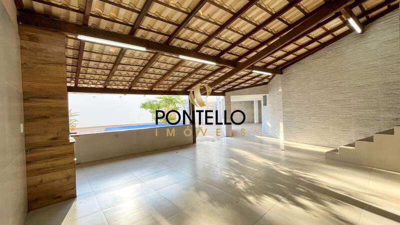 Casa, 3 quartos, 228 m² - Foto 4