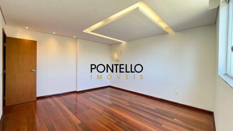 Casa, 3 quartos, 228 m² - Foto 8