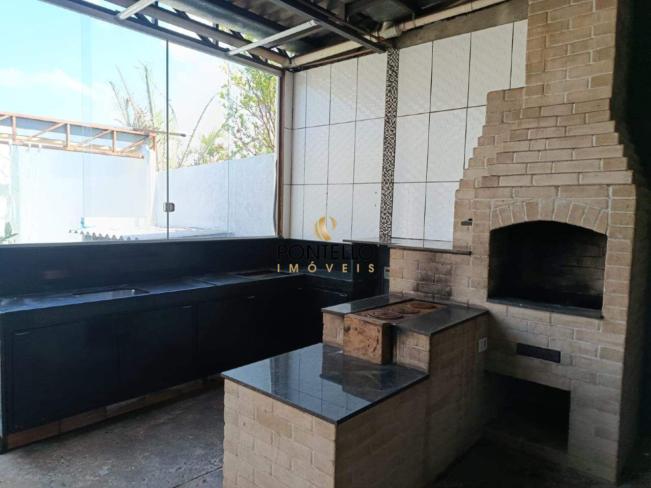 Casa para alugar com 2 quartos, 200m² - Foto 20