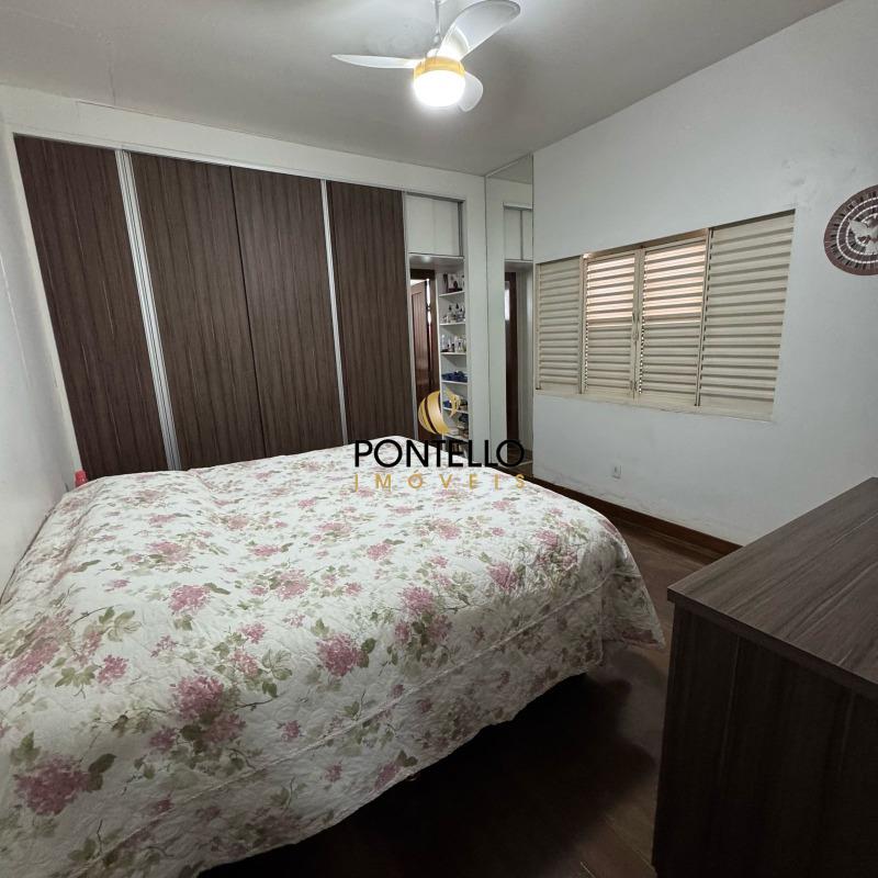 Casa, 3 quartos, 220 m² - Foto 11