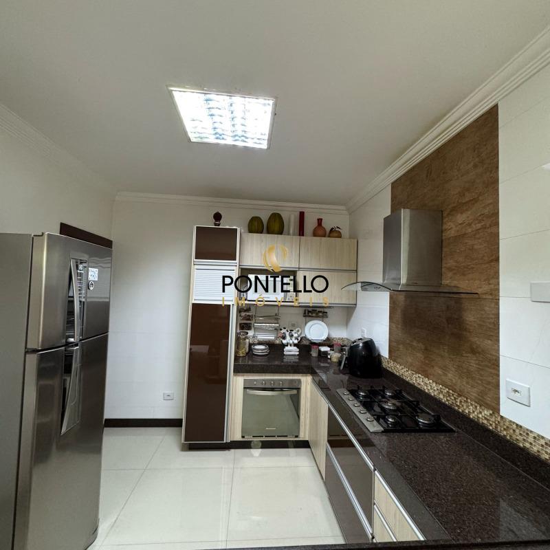 Casa, 3 quartos, 220 m² - Foto 13