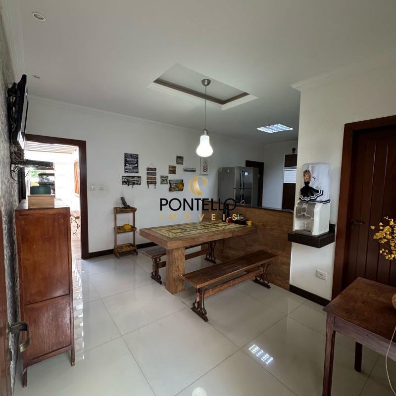 Casa, 3 quartos, 220 m² - Foto 15