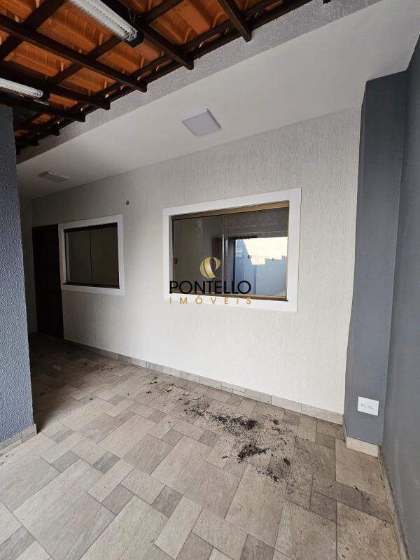 Casa, 2 quartos, 77 m² - Foto 1