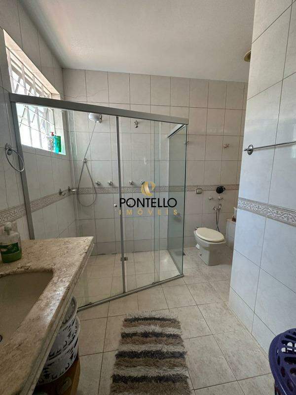 Casa para alugar com 3 quartos, 125m² - Foto 8