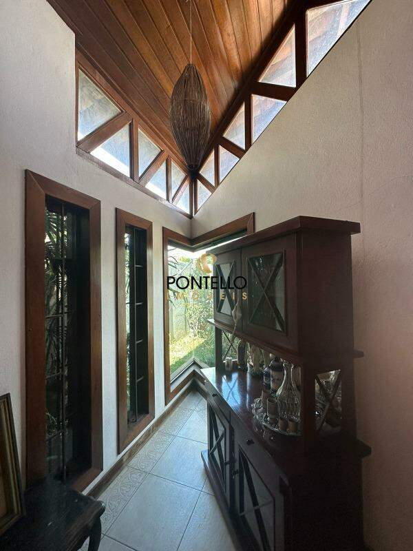 Casa para alugar com 3 quartos, 125m² - Foto 3