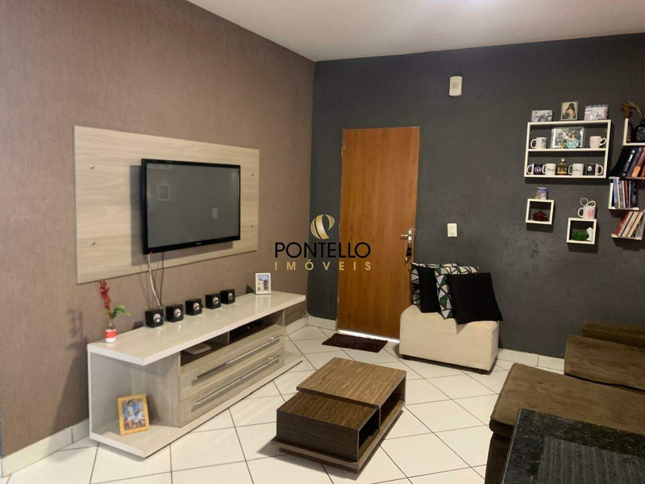Casa para alugar com 2 quartos, 49m² - Foto 3